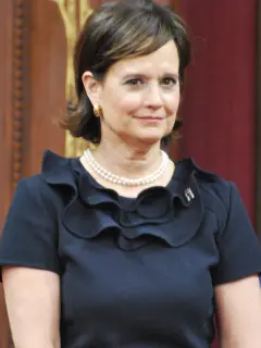 Hélène Desmarais