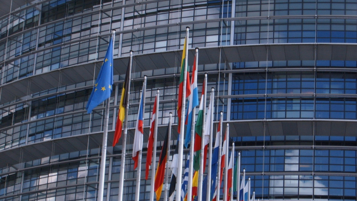 Le Parlement européen s'intéresse à la responsabilité en matière de robotique et d'intelligence artificielle