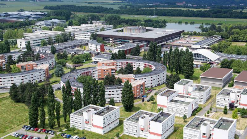 Fujitsu et NVIDIA renforcent leur collaboration autour de l'intelligence artificielle au sein d'un cluster de GPUs