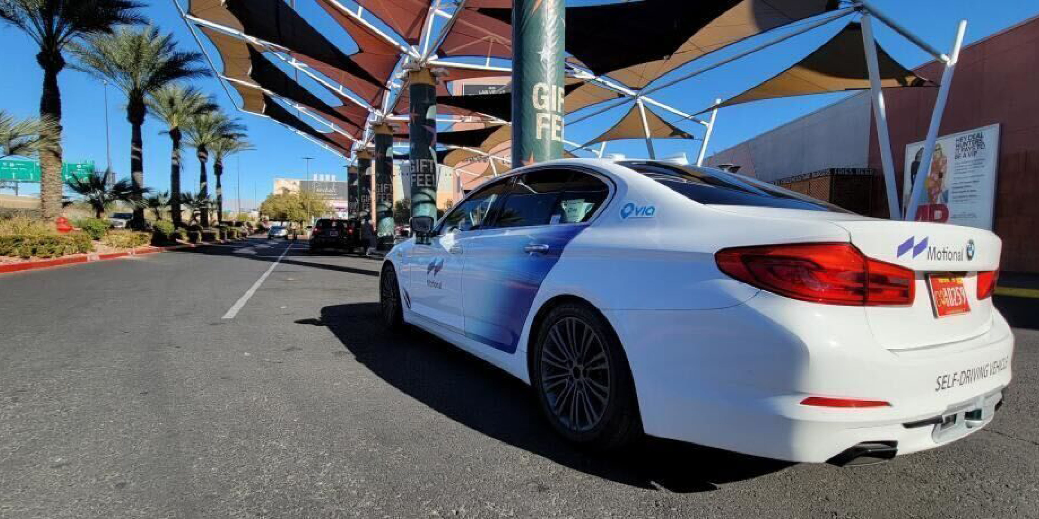 Motional and Via launch on-demand robot cab service in Las Vegas