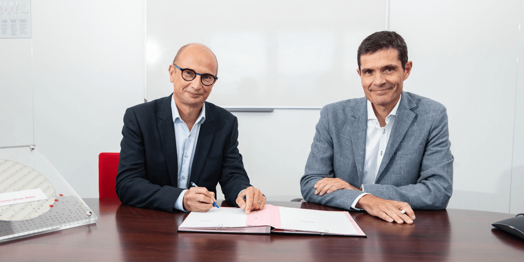 Electric mobility: Valeo and CEA now partners in advanced research on power electronics