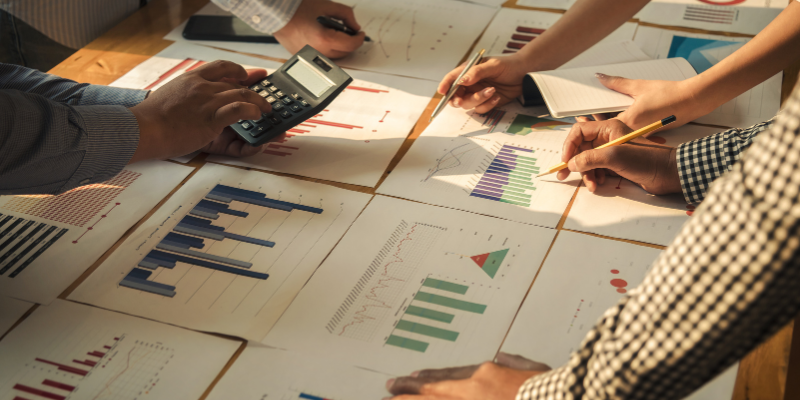 SAS s'engage à investir 1 milliard de dollars dans des solutions industrielles basées sur l'IA