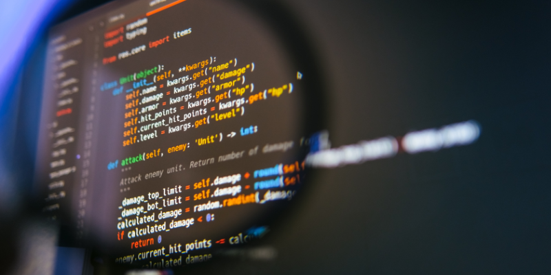 Hugging Face et Service Now lancent StarCoder, un LLM de génération de code de 15 milliards de paramètres