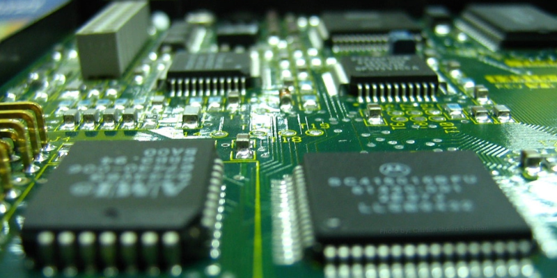 AlphaChip : comment l'IA de Deepmind redéfinit les normes de la conception des puces