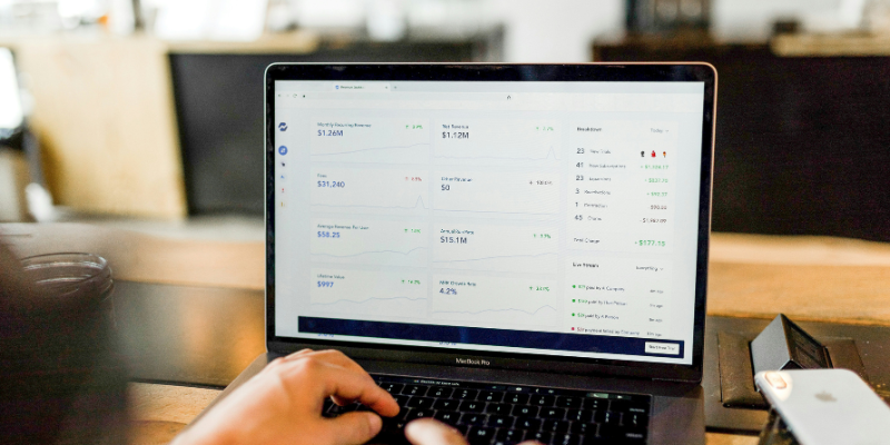 LightOn se prépare à entrer en Bourse sur Euronext Growth Paris pour renforcer sa position dans l'IA générative