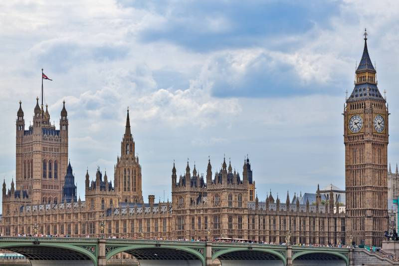 london-parliament-and-big-ben