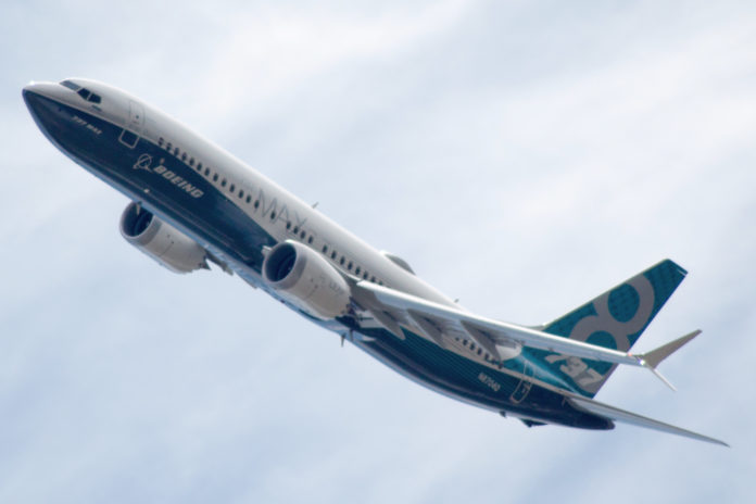 Boeing_737-8_MAX_N8704Q_rotated