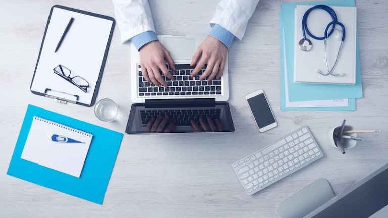 Santé : Partenariat DocteGestio et CEA-List pour alléger les missions administratives des médecins hospitaliers grâce à l’IA