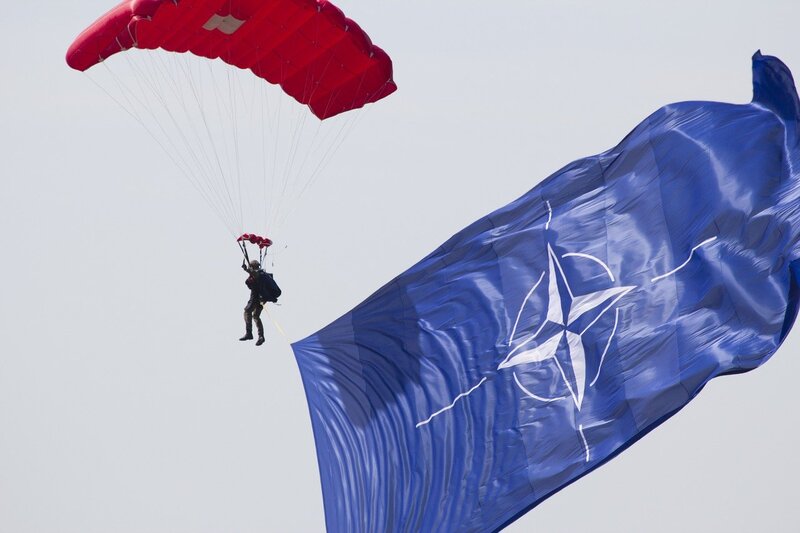 L'OTAN souhaite encadrer l'utilisation de l'IA dans le domaine militaire