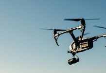 armée Etats-Unis pentagone stratégie intelligence artificielle informatique quantique pointe drones réalité augmentée robotisation systèmes autonomes armes autonomes