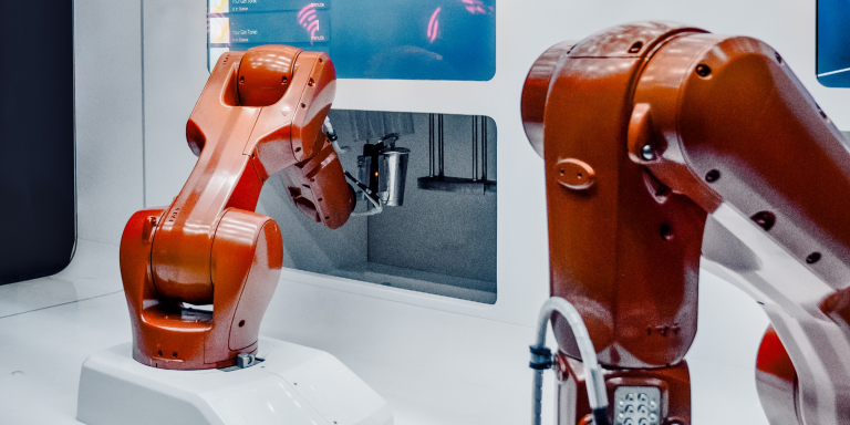 Robotique : quels sont les métiers amenés à disparaître avec la robotisation ?