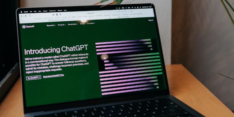 ChatGPT peut désormais naviguer sur Internet