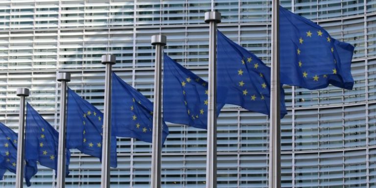 Le Data Act, visant à stimuler l’économie des données au sein de l’UE, entre en vigueur