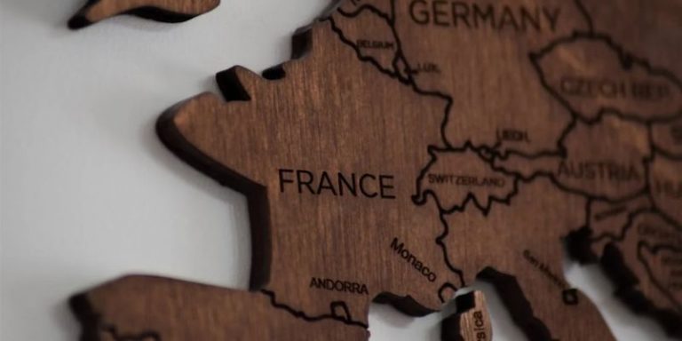 Hub France IA : comment faire de la France et l’Europe des leaders de la GenAI d’ici 5 ans?
